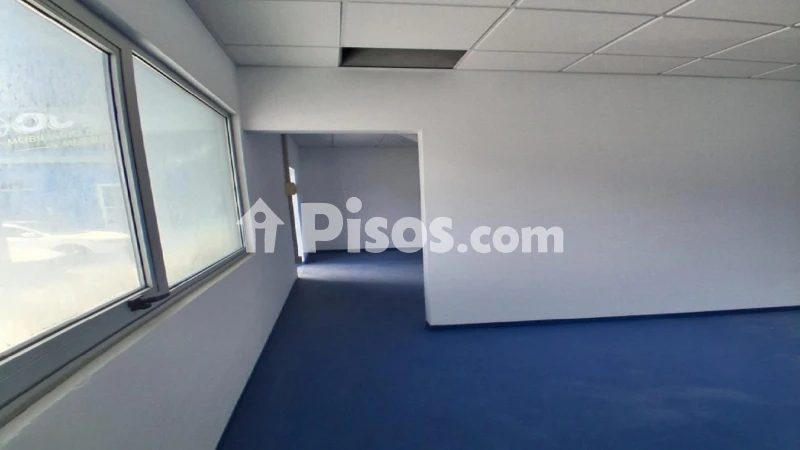 Local comercial en venta en Calle Lg Suevos 1 Poligono 94, Número 1